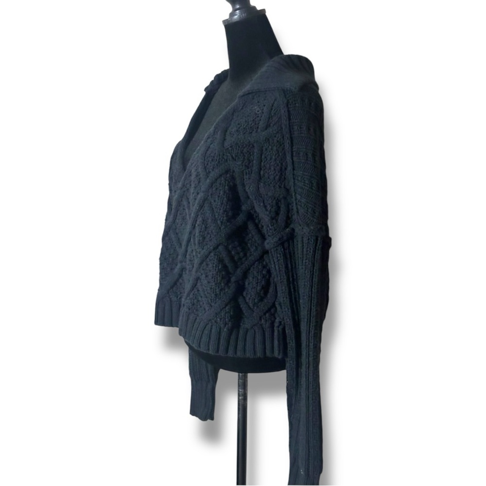 Free People Black/Navy V-Neck Cable Knit Cropped Long Sleeve Sweater With Collar - Picture 7 of 16